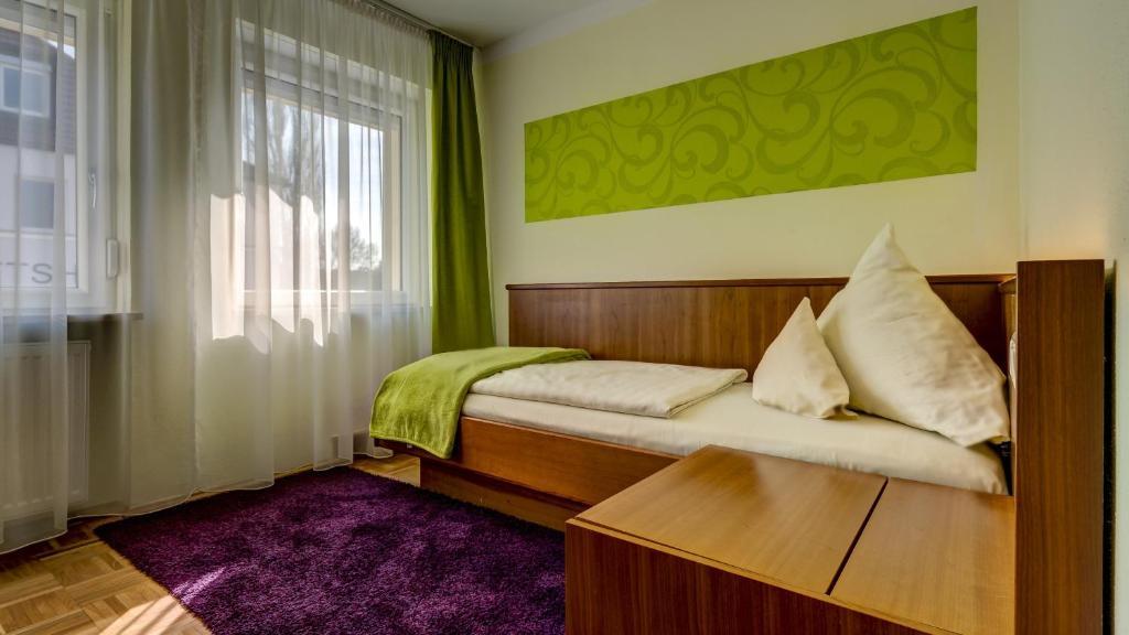Hotel Restaurant Weihenstephaner Stuben Λάντσχουτ Δωμάτιο φωτογραφία