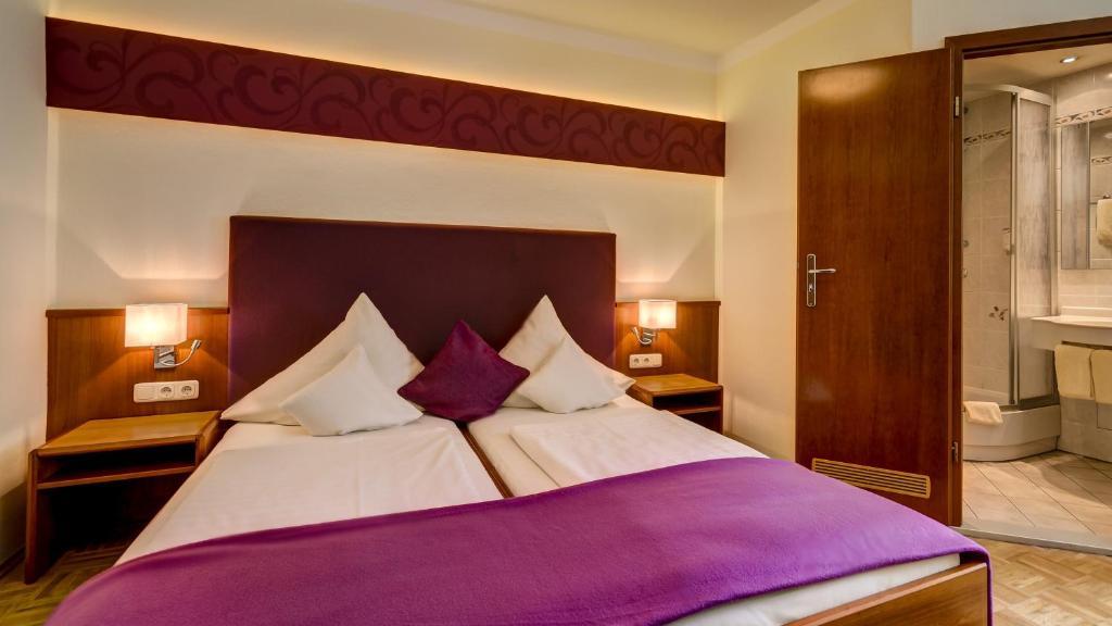 Hotel Restaurant Weihenstephaner Stuben Λάντσχουτ Δωμάτιο φωτογραφία